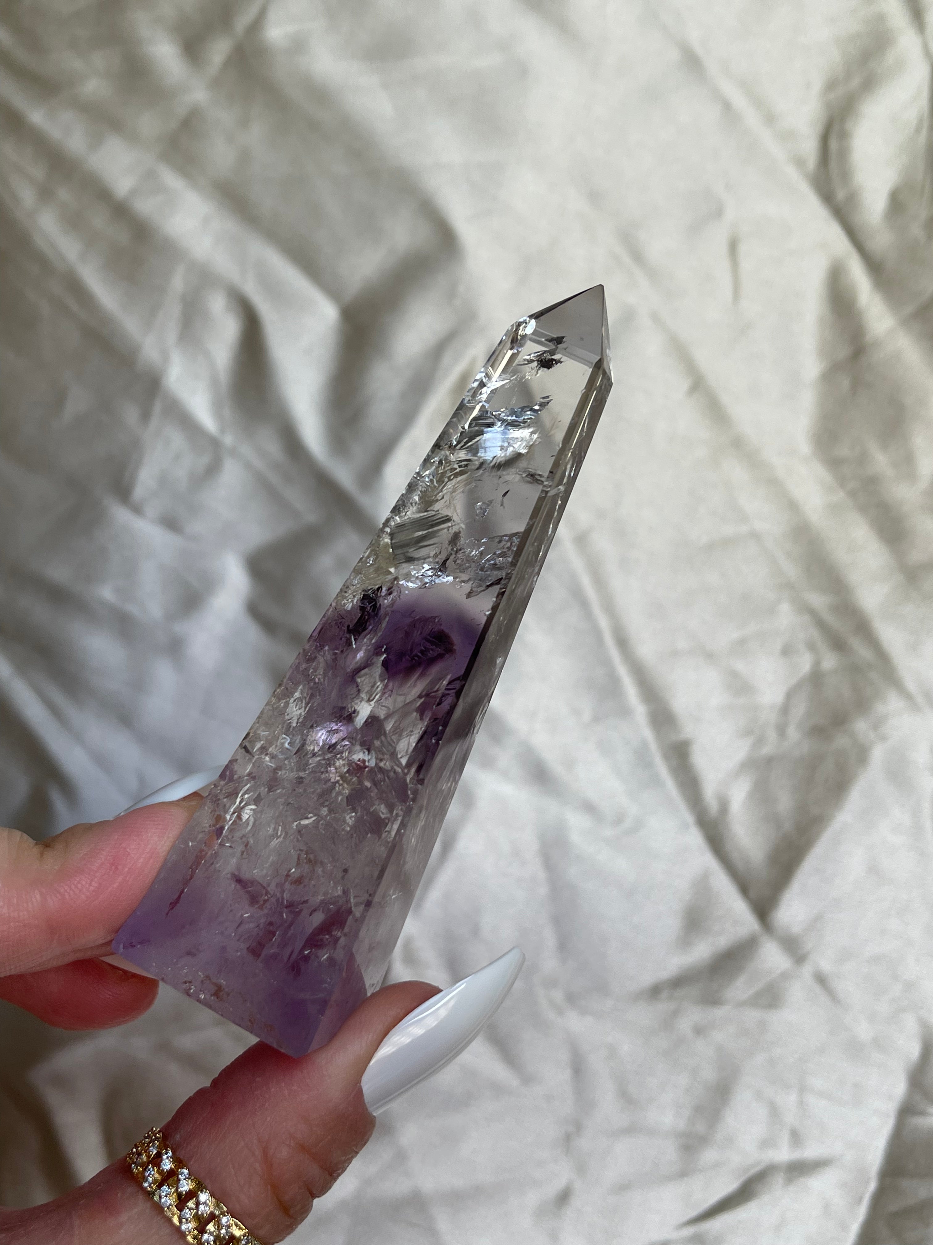 Phantom Amethyst Obelisk